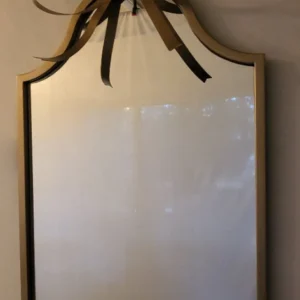 Venus Wall Mirror in Brass Gold